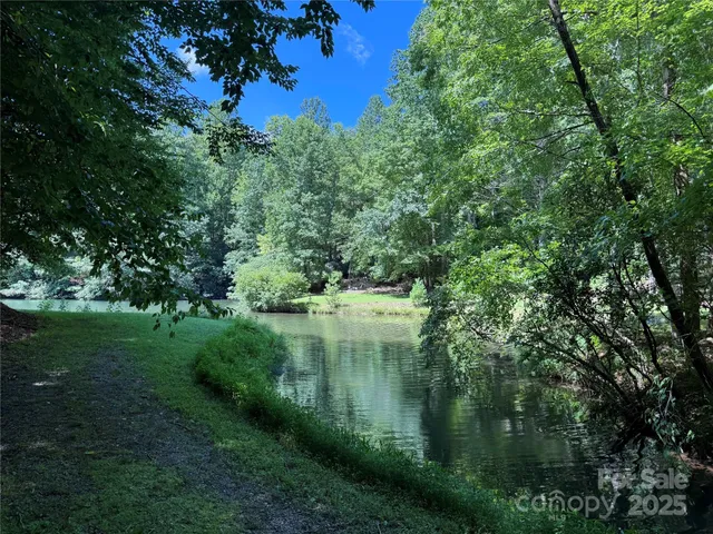 $399,000 | Tbd Tsiya Court, Brevard, NC 28712