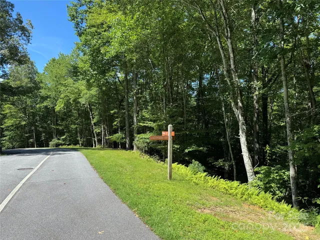 $399,000 | Tbd Tsiya Court, Brevard, NC 28712