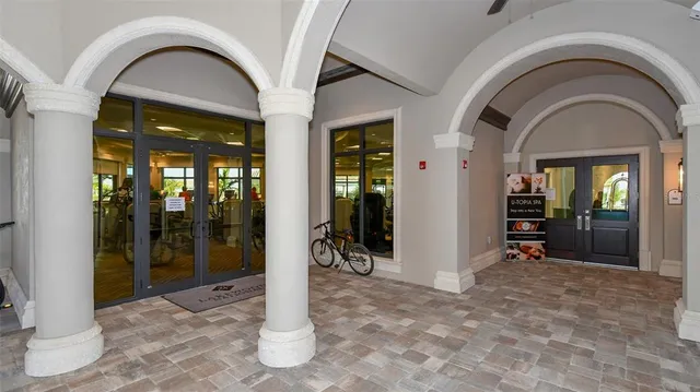 $6,500 | 5624 Palmer Circle, Unit 203, Bradenton, FL 34211