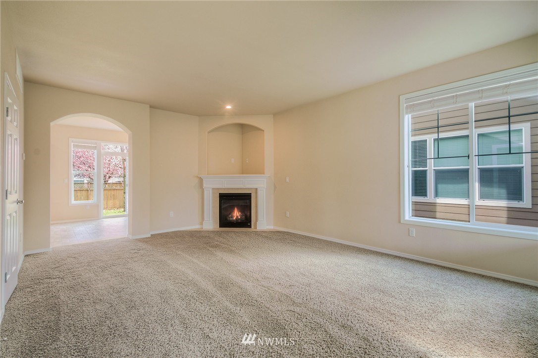 7146 Inlay Street Southeast Lacey, WA 98513 - Photo 3 of 25 Gallery Image 3