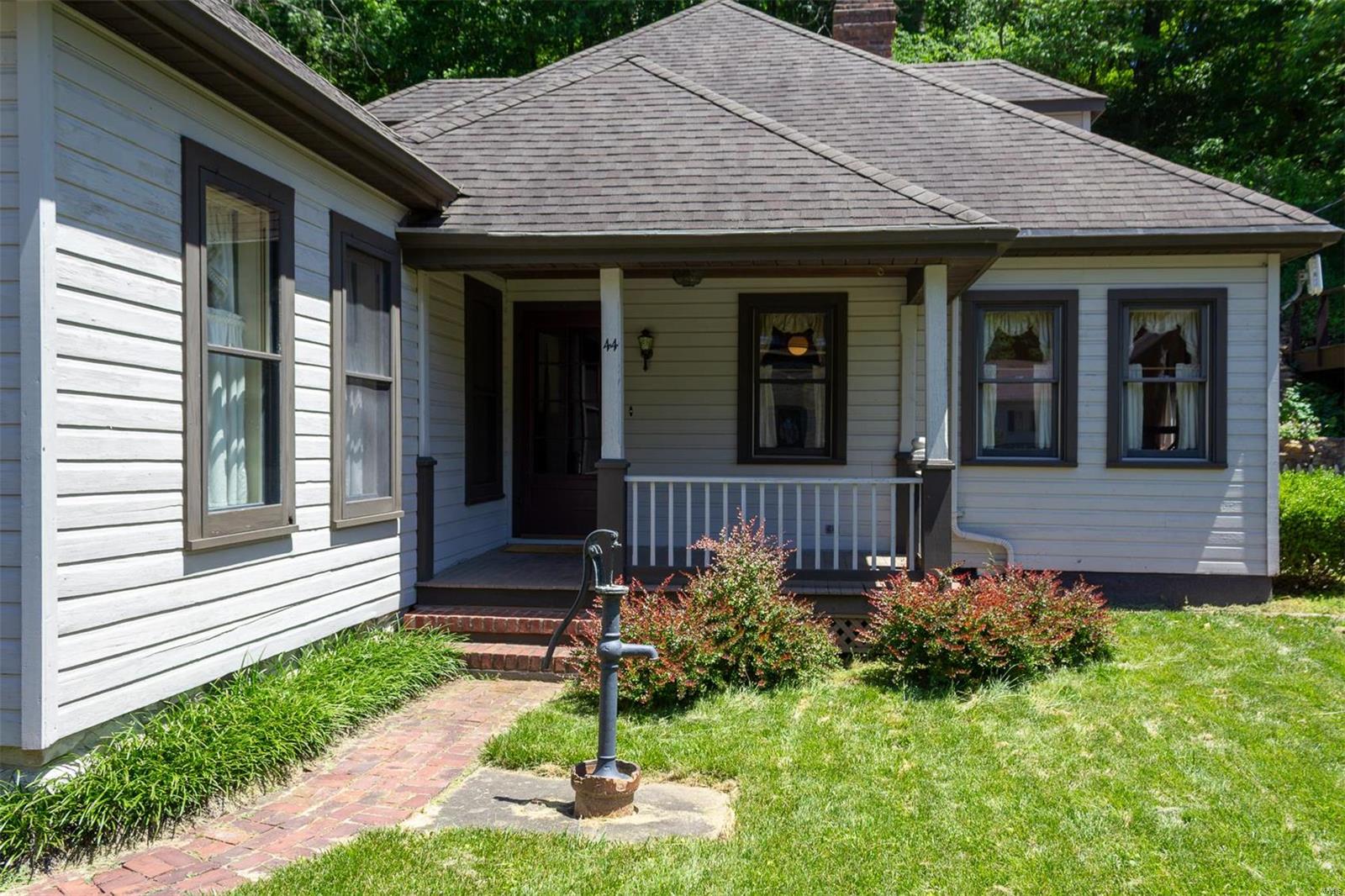 44 Mill Street Elsah, IL 62028 - Photo 2 of 32 Gallery Image 2