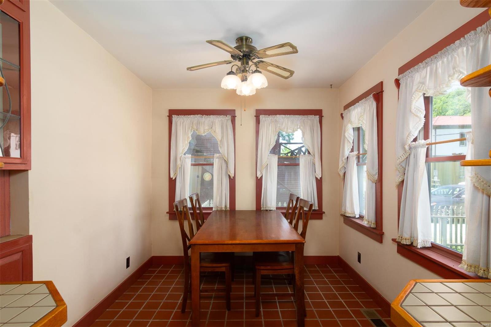 44 Mill Street Elsah, IL 62028 - Photo 9 of 32 Gallery Image 9