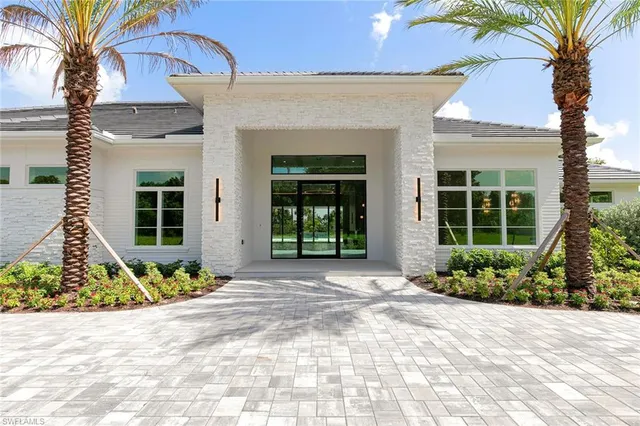 $6,295,000 | 2337 Anthony Court, Naples, FL 34109