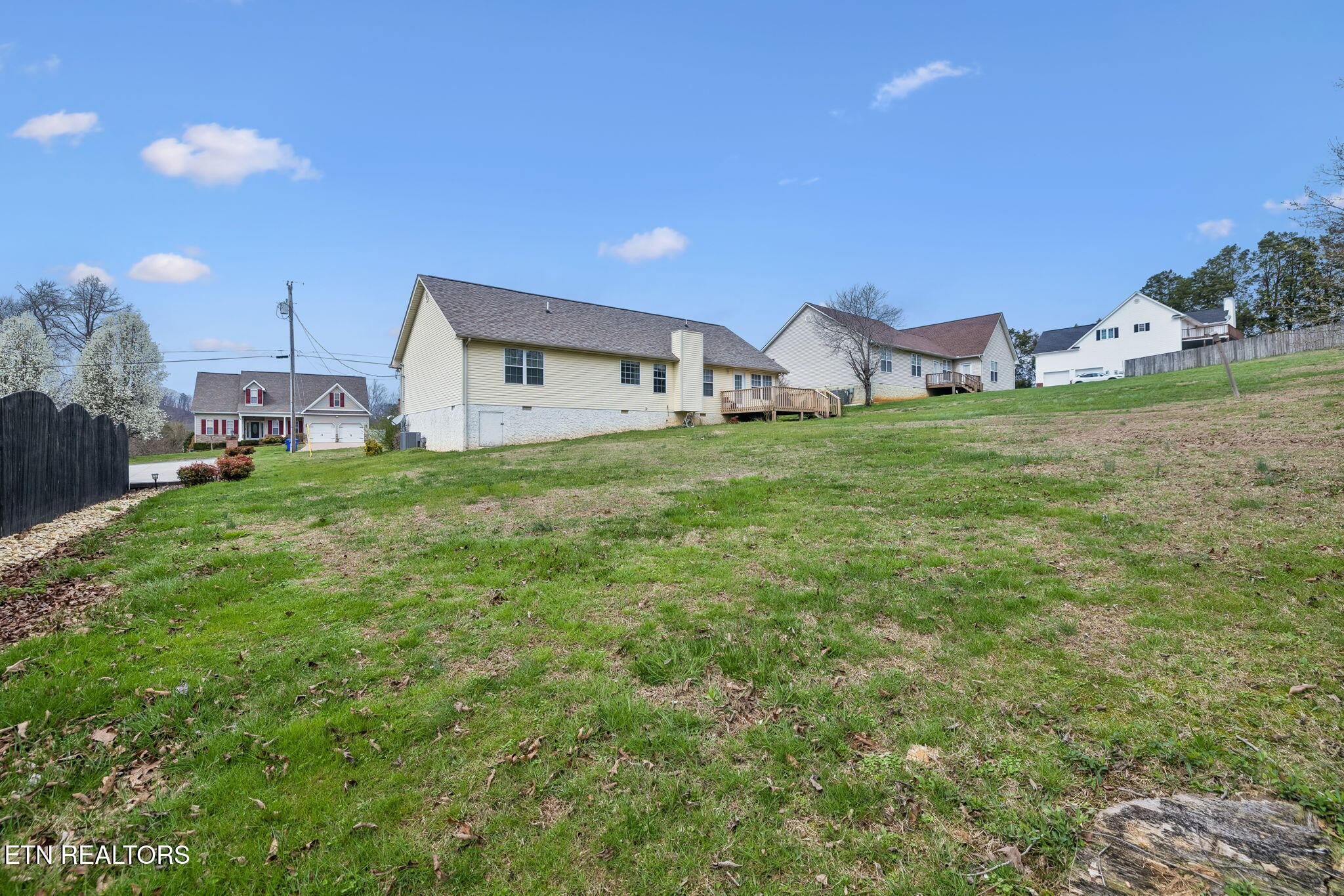 124 Huntington Lane Heiskell, TN 37754 - Photo 27 of 32 Gallery Image 27