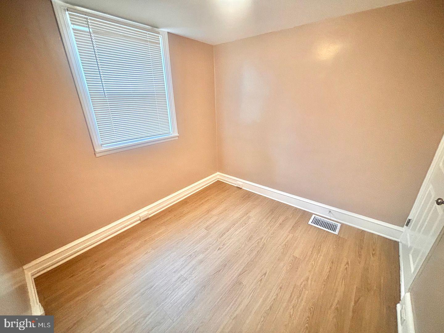 623 Fitzgerald Street Philadelphia, PA 19148 - Photo 13 of 21
