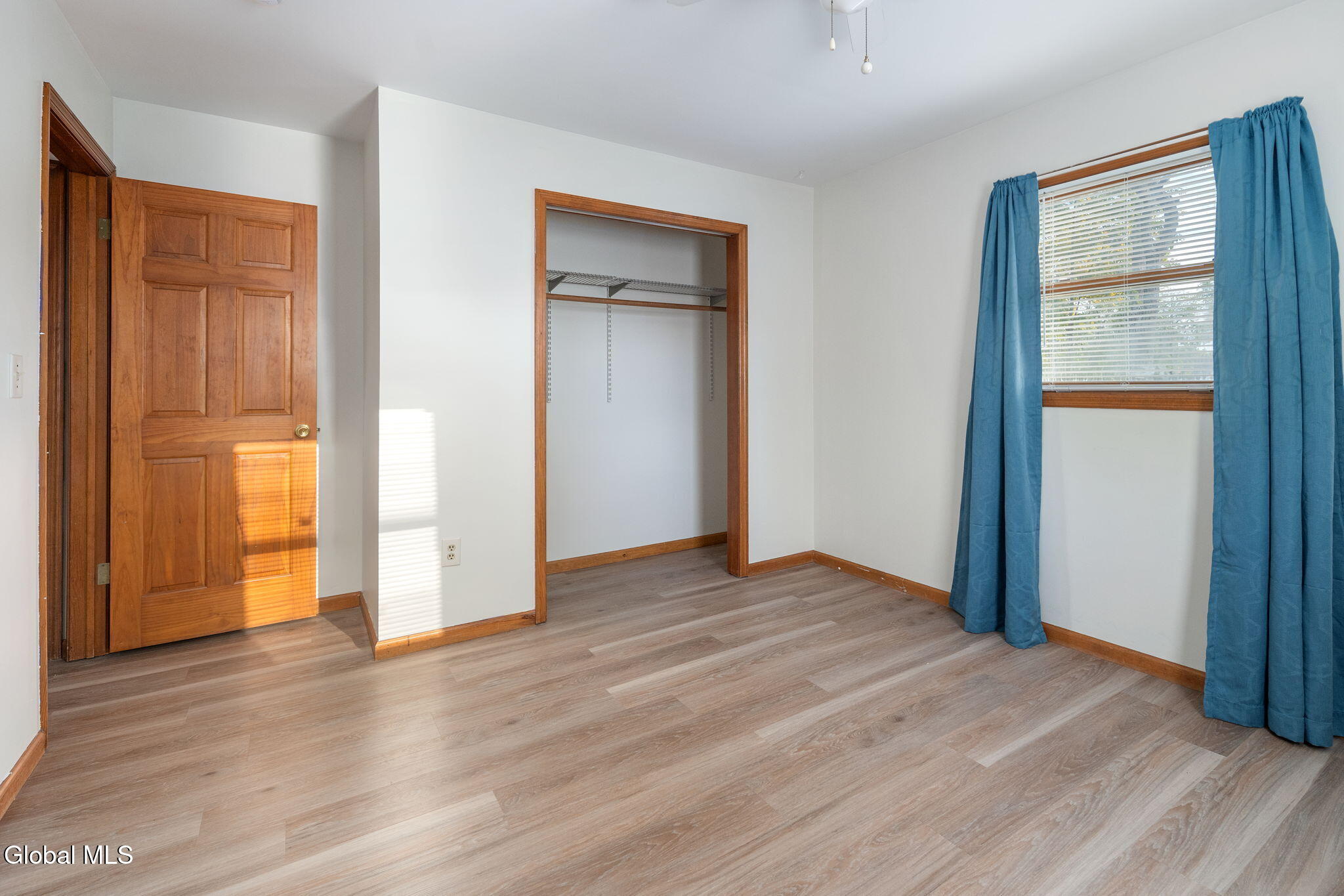 217 Shereen Court Schenectady, NY 12304 - Photo 27 of 45 28-217ShereenCt_int_23