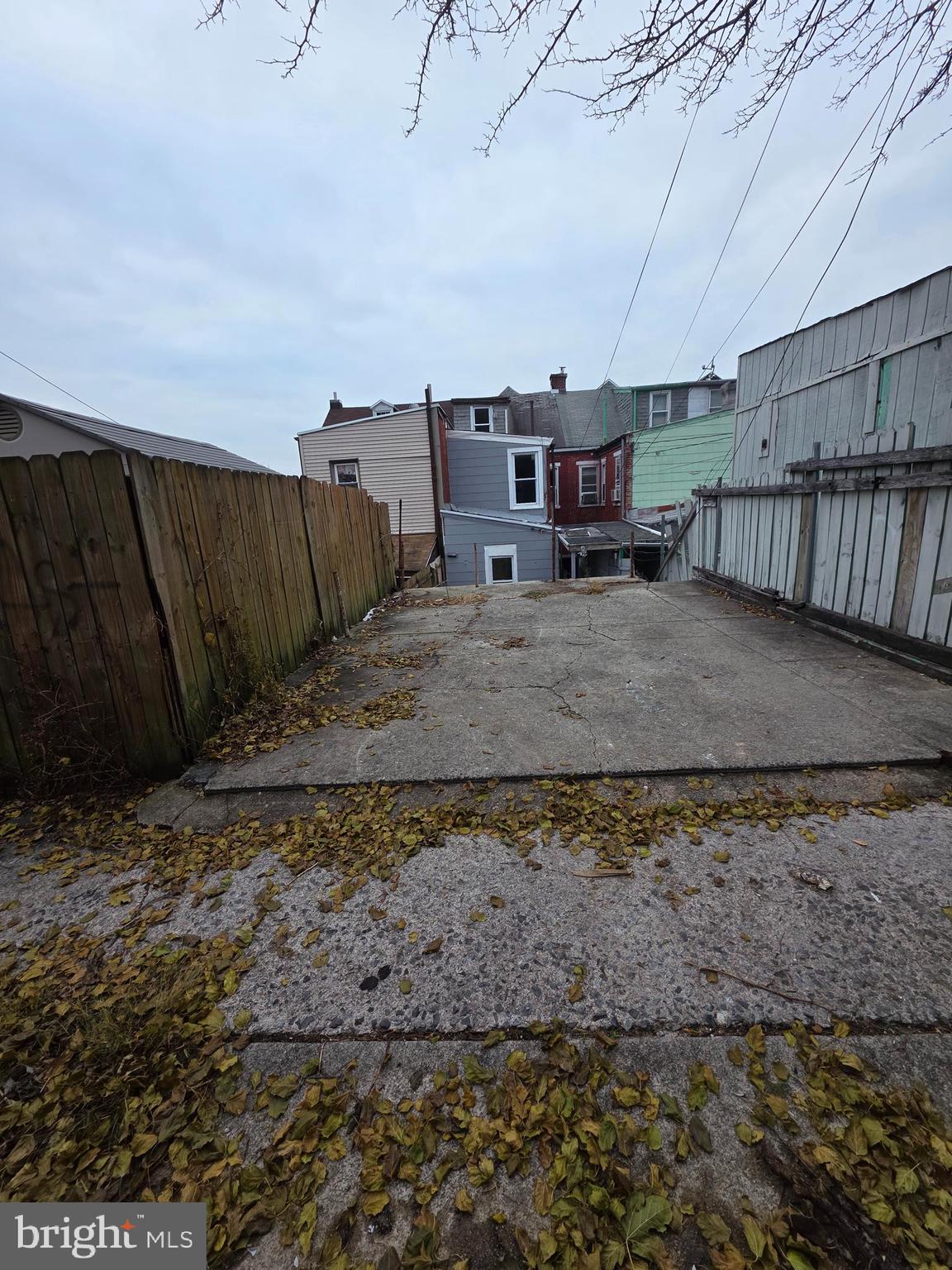 521 Birch Street Reading, PA 19604 - Photo 15 of 16 a view of a backyard