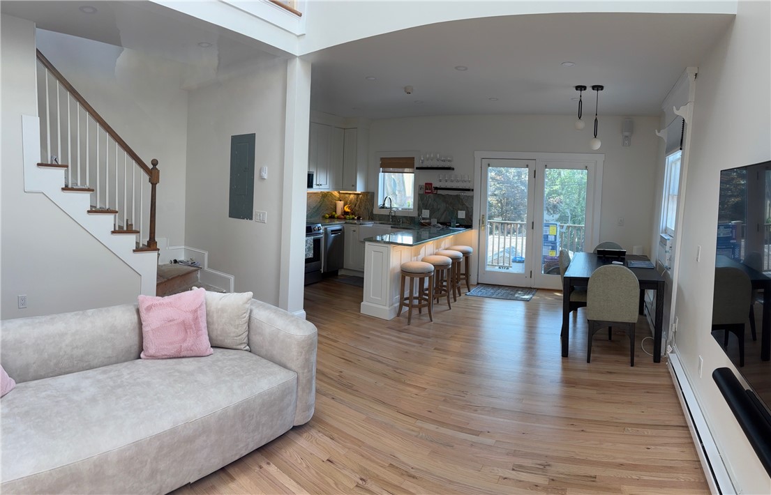 75 Pelham Street, Unit D Newport, RI 02840 - Photo 6 of 17