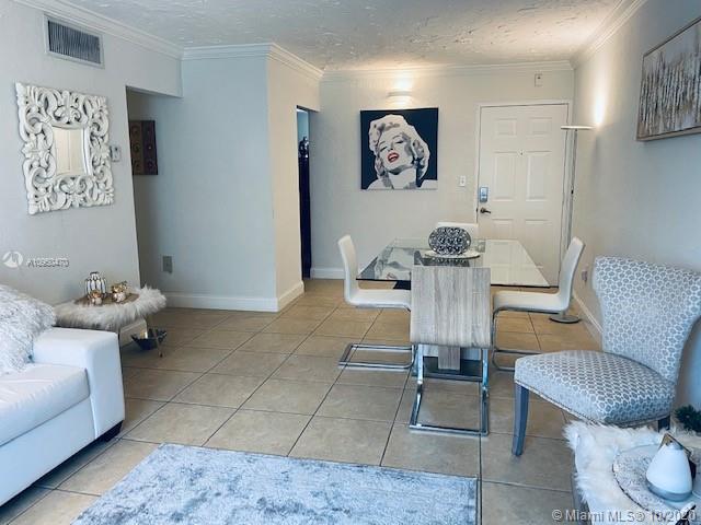 8611 Southwest 68th Court, Unit 23 Pinecrest, FL 33156 - Photo 2 of 11