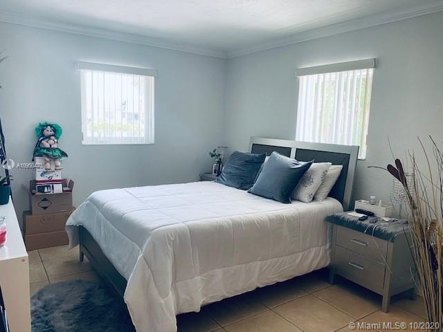 8611 Southwest 68th Court, Unit 23 Pinecrest, FL 33156 - Photo 7 of 11