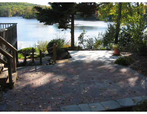 8 West Shore Road Westhampton, MA 01027 - Photo 10 of 18