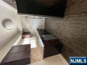 280-320 Oak Street, Unit 304C Ridgewood, NJ 07450 - Photo 4 of 23