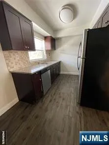 $3,250 | 280-320 Oak Street, Unit 304C, Ridgewood, NJ 07450