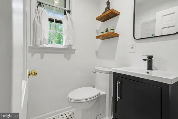 $749,900 | 5 South Forge Mountain Drive, Phoenixville, PA 19460