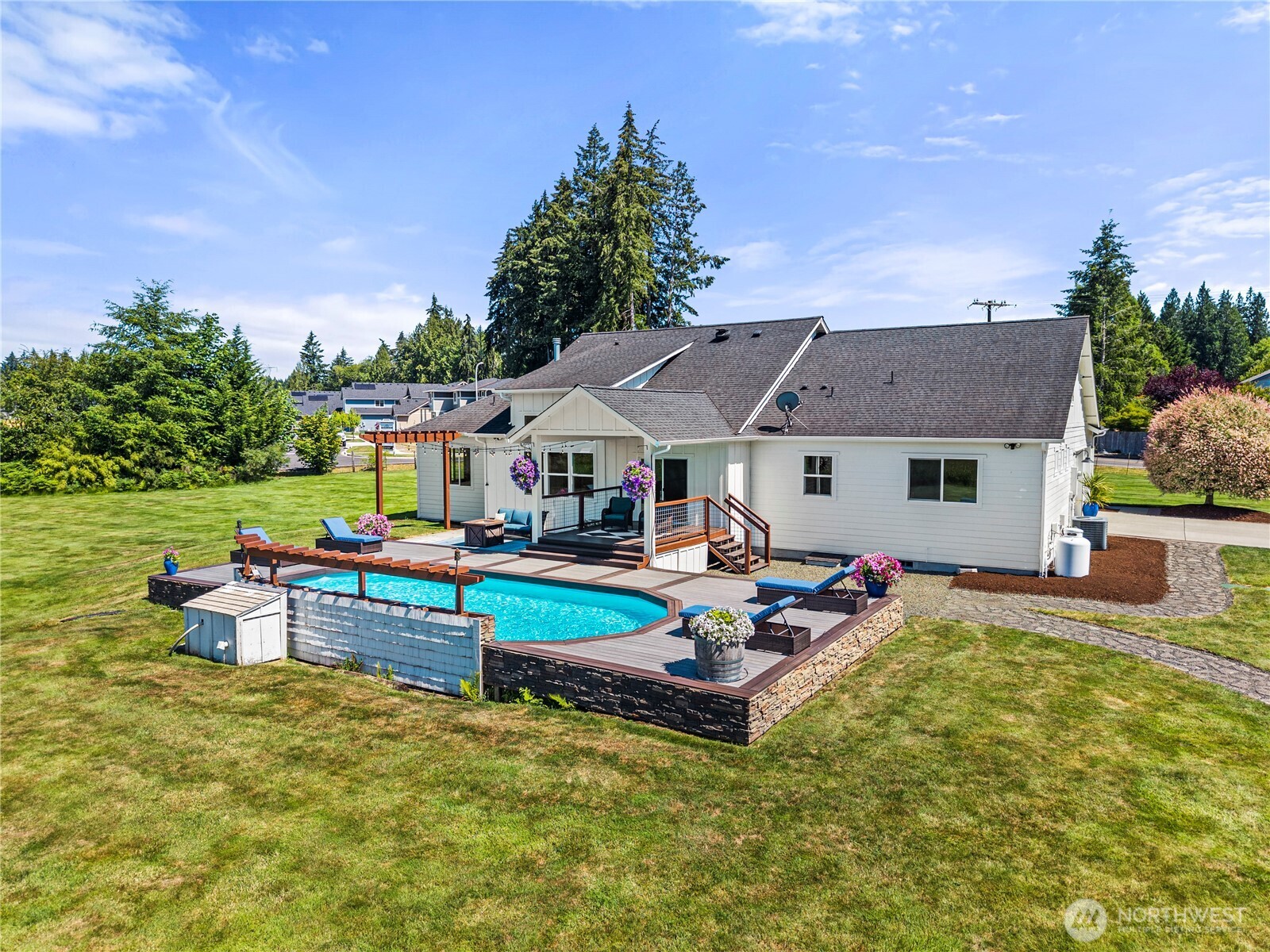 5741 Kirsop Road Southwest Olympia, WA 98512 - Photo 30 of 40 Gallery Image 30