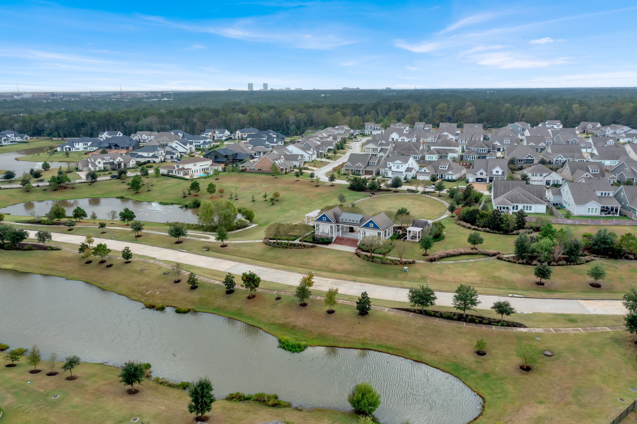 2217 Gadwall Court Conroe, TX 77384 - Photo 29 of 35 a view of a city