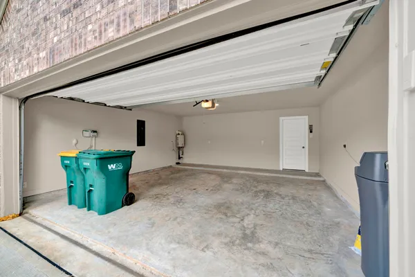 $2,450 | 2217 Gadwall Court, Conroe, TX 77384