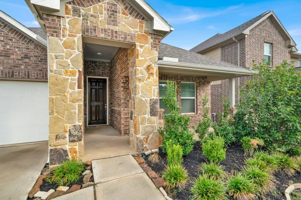 $2,450 | 2217 Gadwall Court, Conroe, TX 77384
