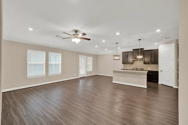 $2,450 | 2217 Gadwall Court, Conroe, TX 77384