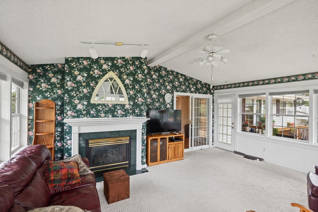 106 East Hillshire Road Decatur, IL 62521 - Photo 15 of 40 Gallery Image 15