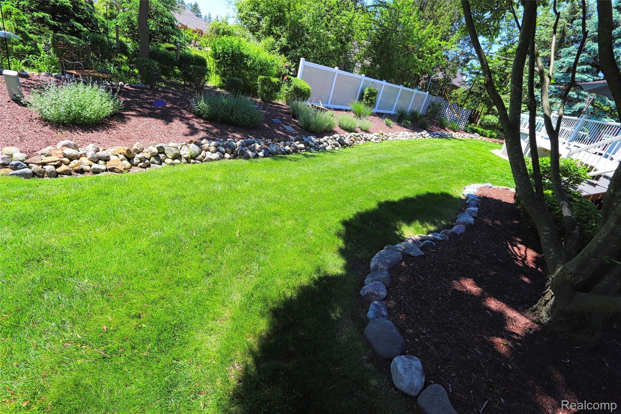 35359 Curtis Road Livonia, MI 48152 - Photo 24 of 71 IMG_0716_InPixio.jpg