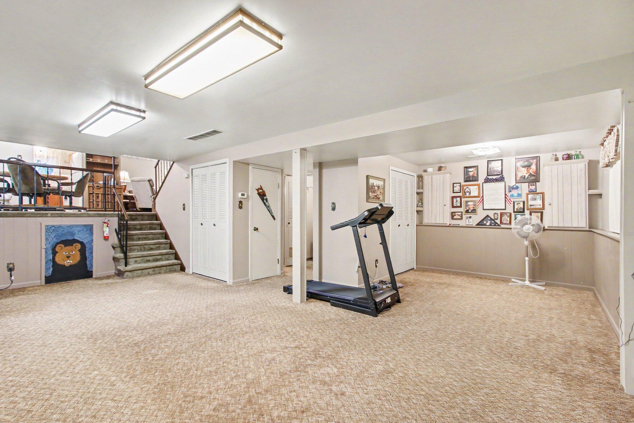 212 Weblos Trail Valparaiso, IN 46385 - Photo 14 of 20 2038x1359