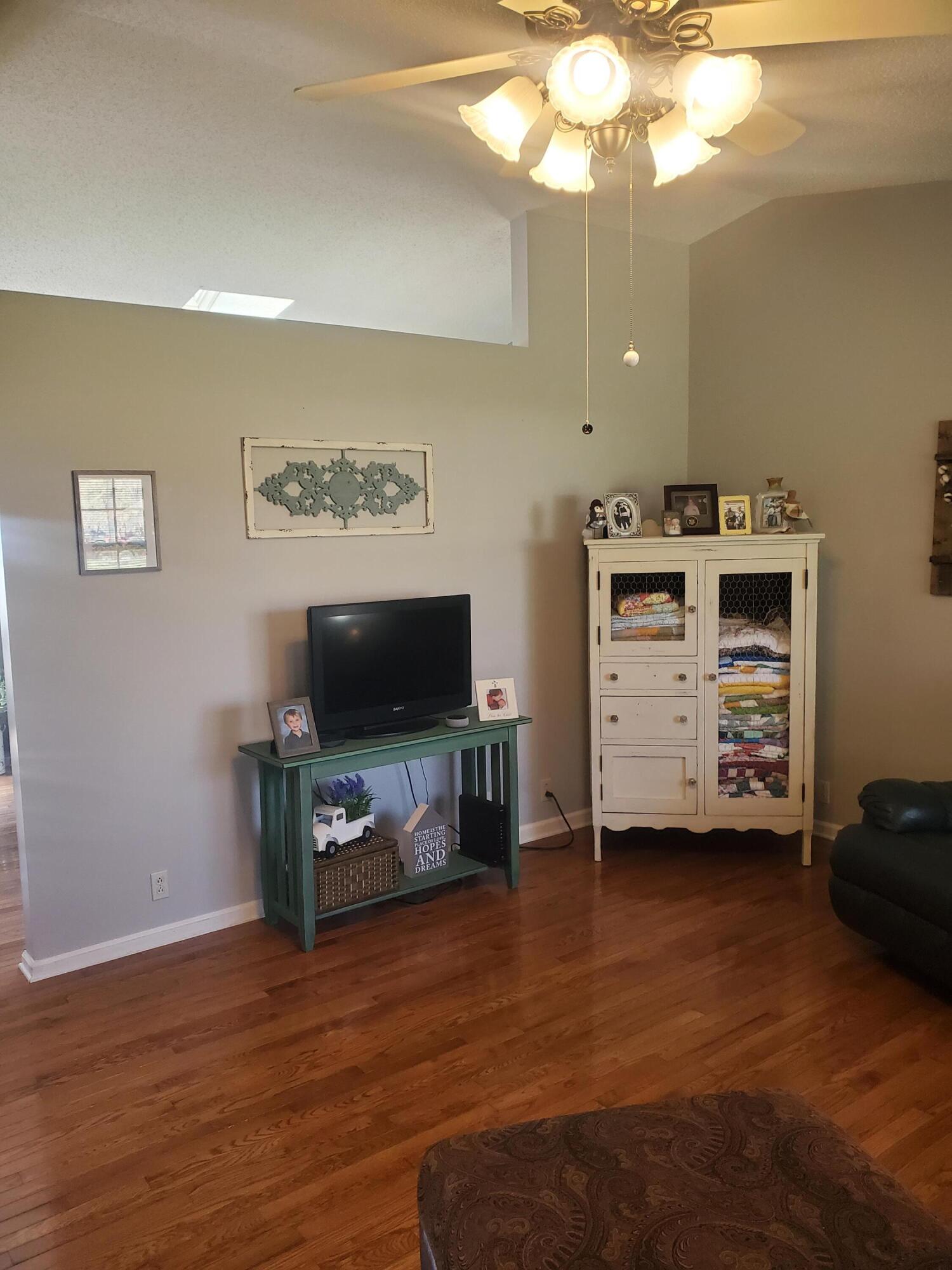 289 Booker Road Maynardville, TN 37807 - Photo 11 of 29 20210330_120813