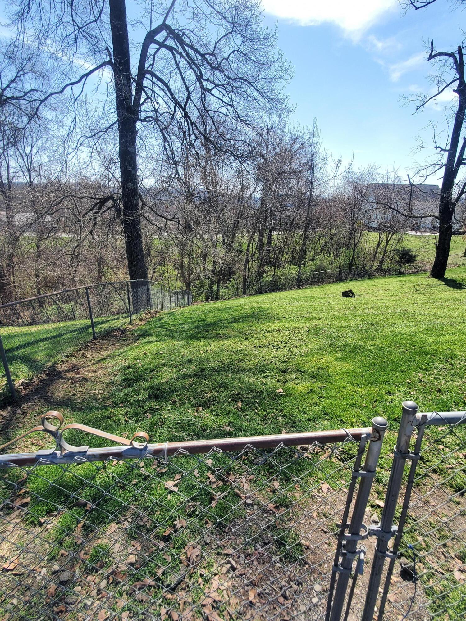 289 Booker Road Maynardville, TN 37807 - Photo 5 of 29 20210330_122636