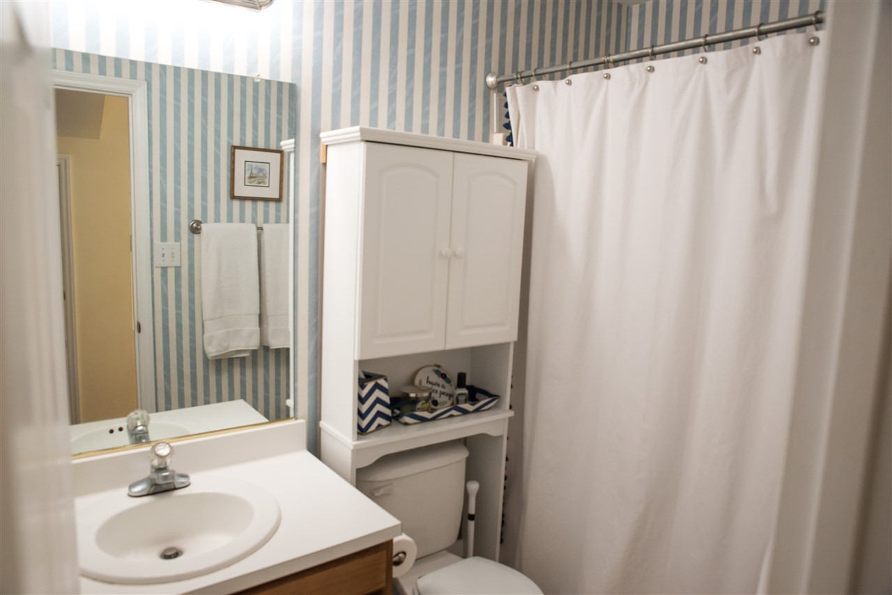 4424 Timberhurst Drive Raleigh, NC 27612 - Photo 10 of 26 Bathroom