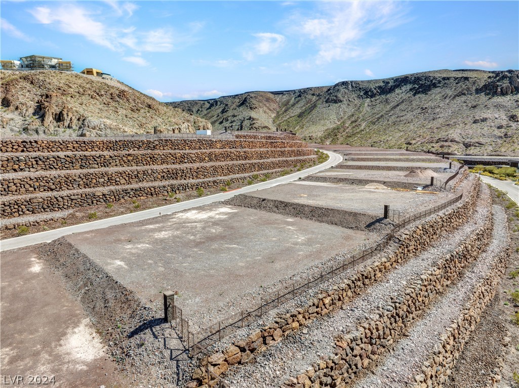 31 Boulderback Drive Henderson, NV 89012 - Photo 2 of 7