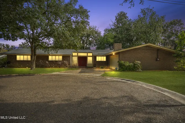 $364,900 | 4 Chimney Cross, Long Beach, MS 39560