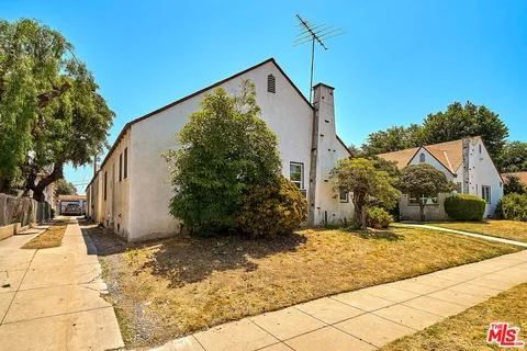 $2,300,000 | 204 South Olive Avenue, Alhambra, CA 91801