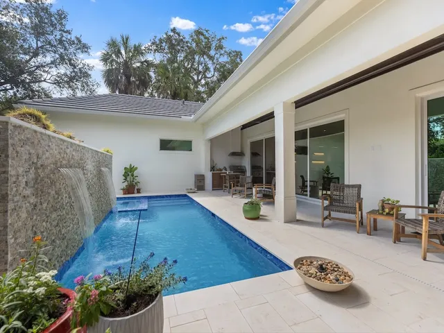$1,850,000 | 1650 Riomar Cove Lane, Vero Beach, FL 32963