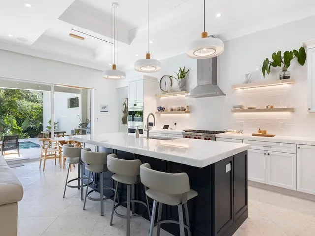 $1,850,000 | 1650 Riomar Cove Lane, Vero Beach, FL 32963