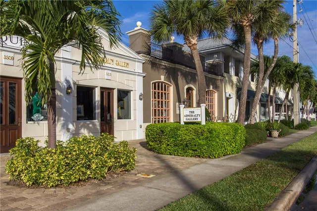 $1,850,000 | 1650 Riomar Cove Lane, Vero Beach, FL 32963