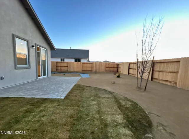 $2,450 | 3458 Payton Way, Fernley, NV 89408