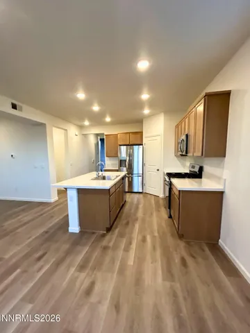 $2,450 | 3458 Payton Way, Fernley, NV 89408