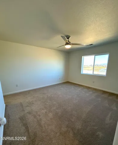 $2,450 | 3458 Payton Way, Fernley, NV 89408
