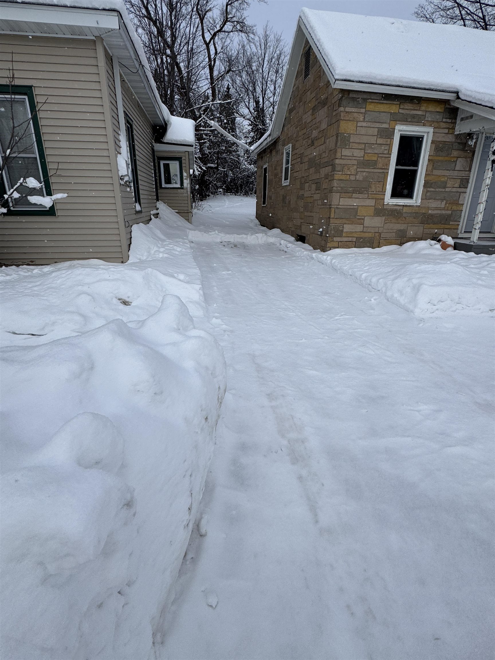 20 West Harvey Street Rhinelander, WI 54501 - Photo 2 of 26