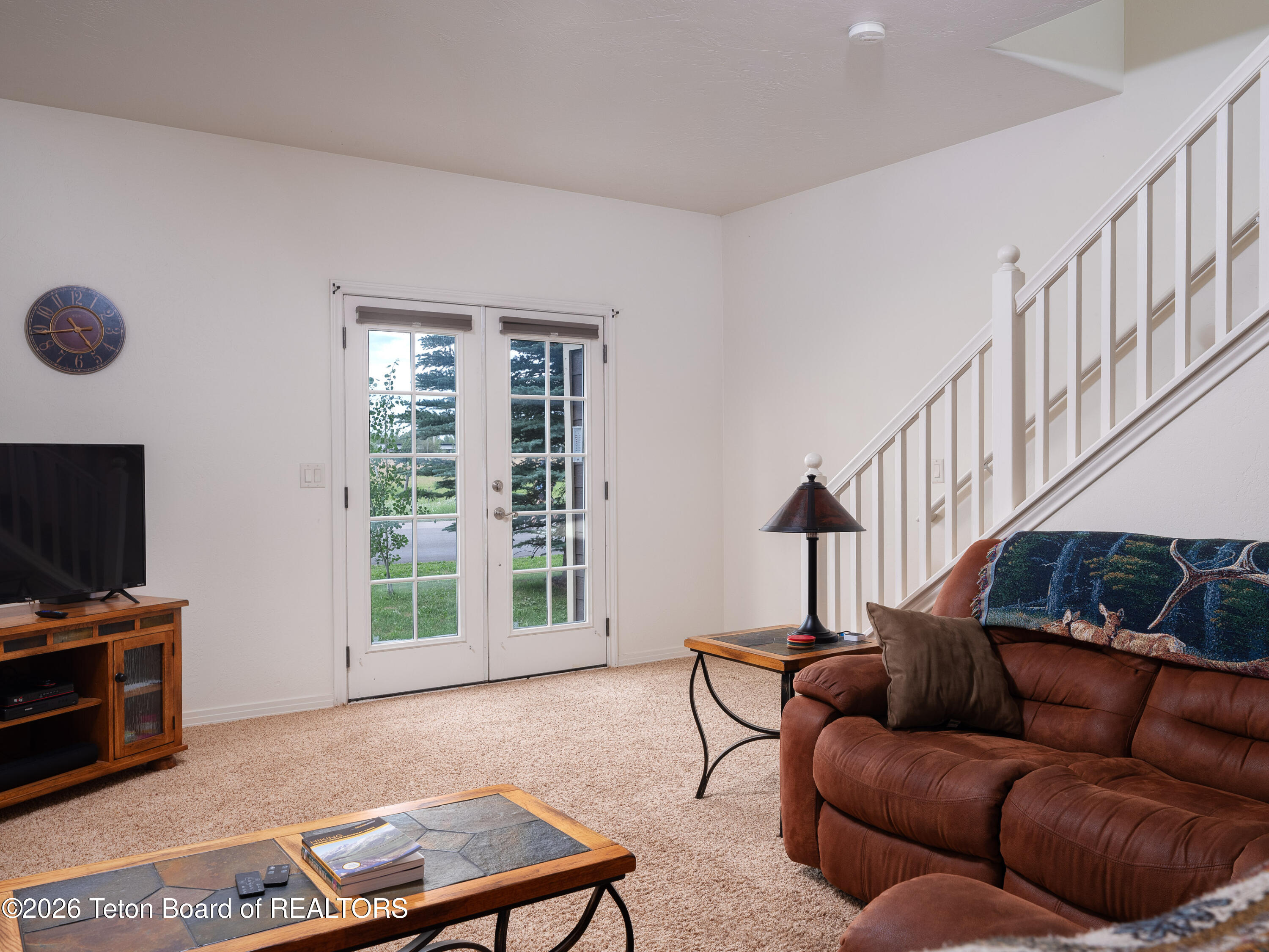370 Forest View Drive Driggs, ID 83422 - Photo 4 of 18 04 living 2