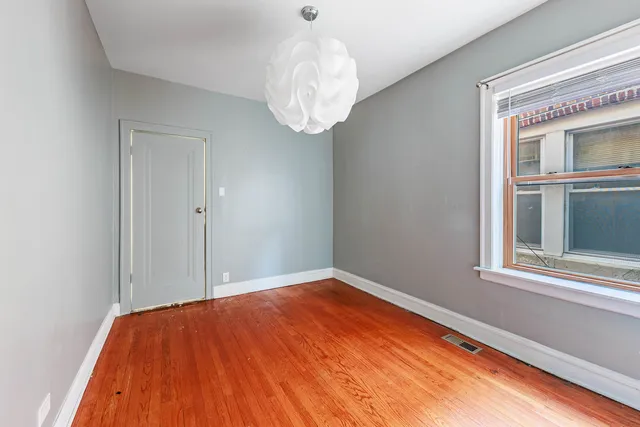 $1,500 | 6147 South Keeler Avenue, Unit 1, Chicago, IL 60629