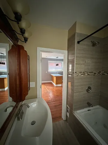 $1,500 | 6147 South Keeler Avenue, Unit 1, Chicago, IL 60629