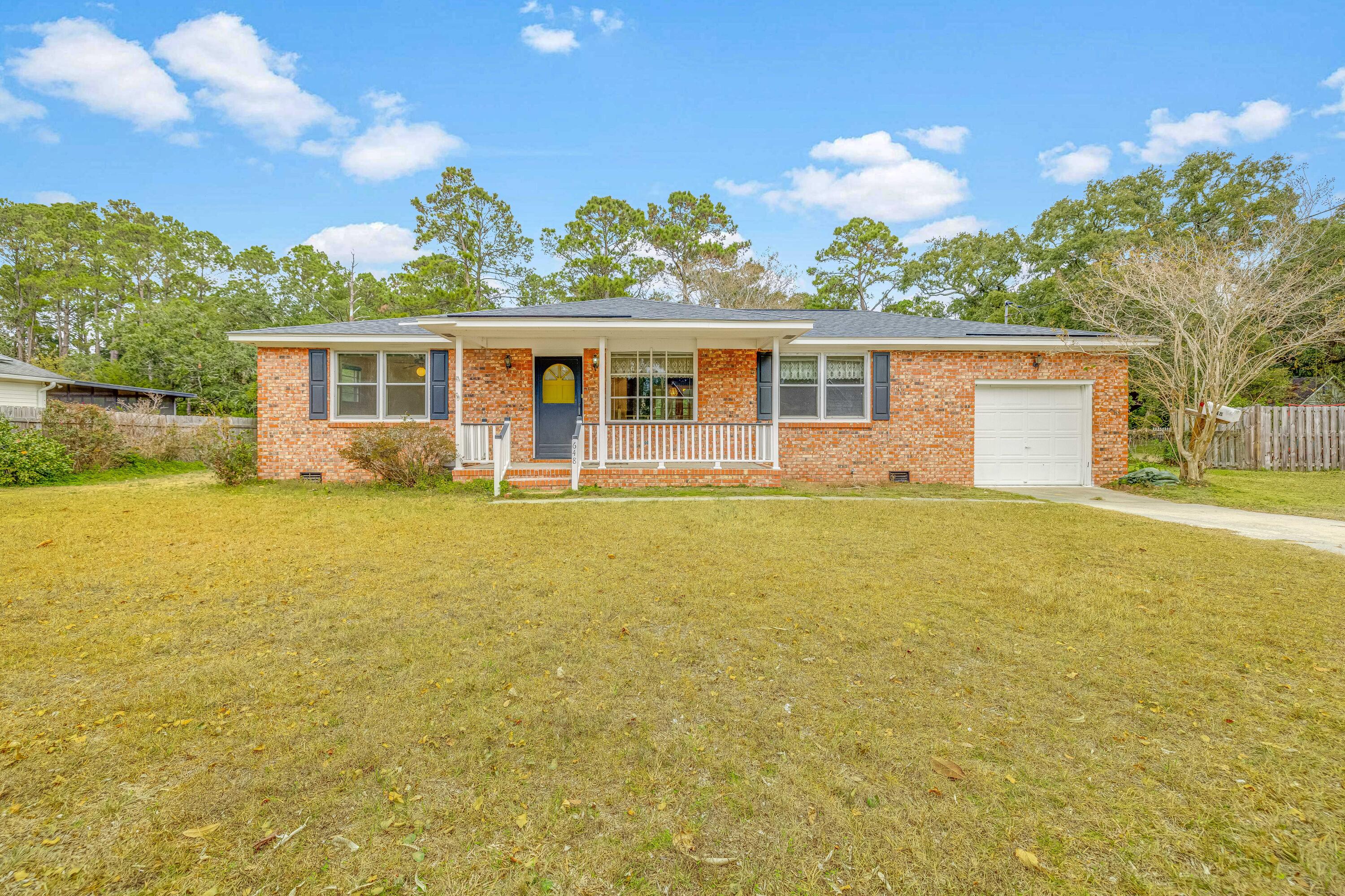 648 Schooner Road Charleston, SC 29412 - Photo 1 of 25 Welcome Home!