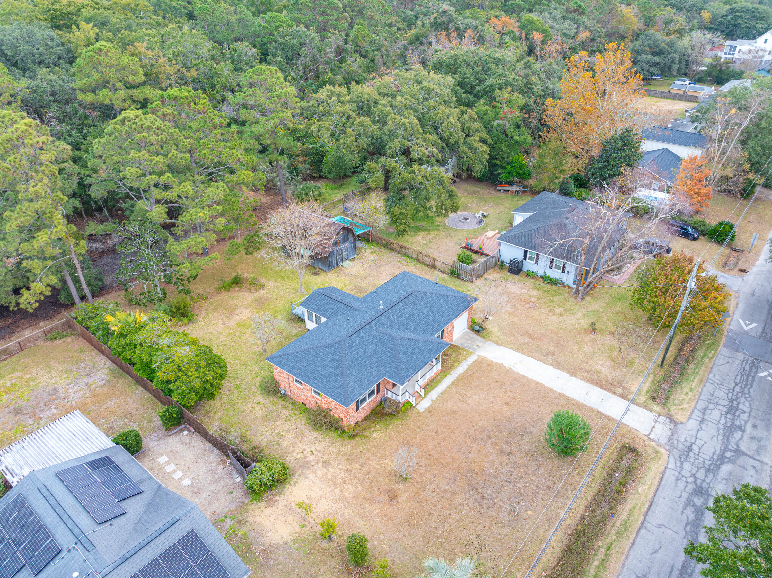648 Schooner Road Charleston, SC 29412 - Photo 3 of 25 .33 Acres