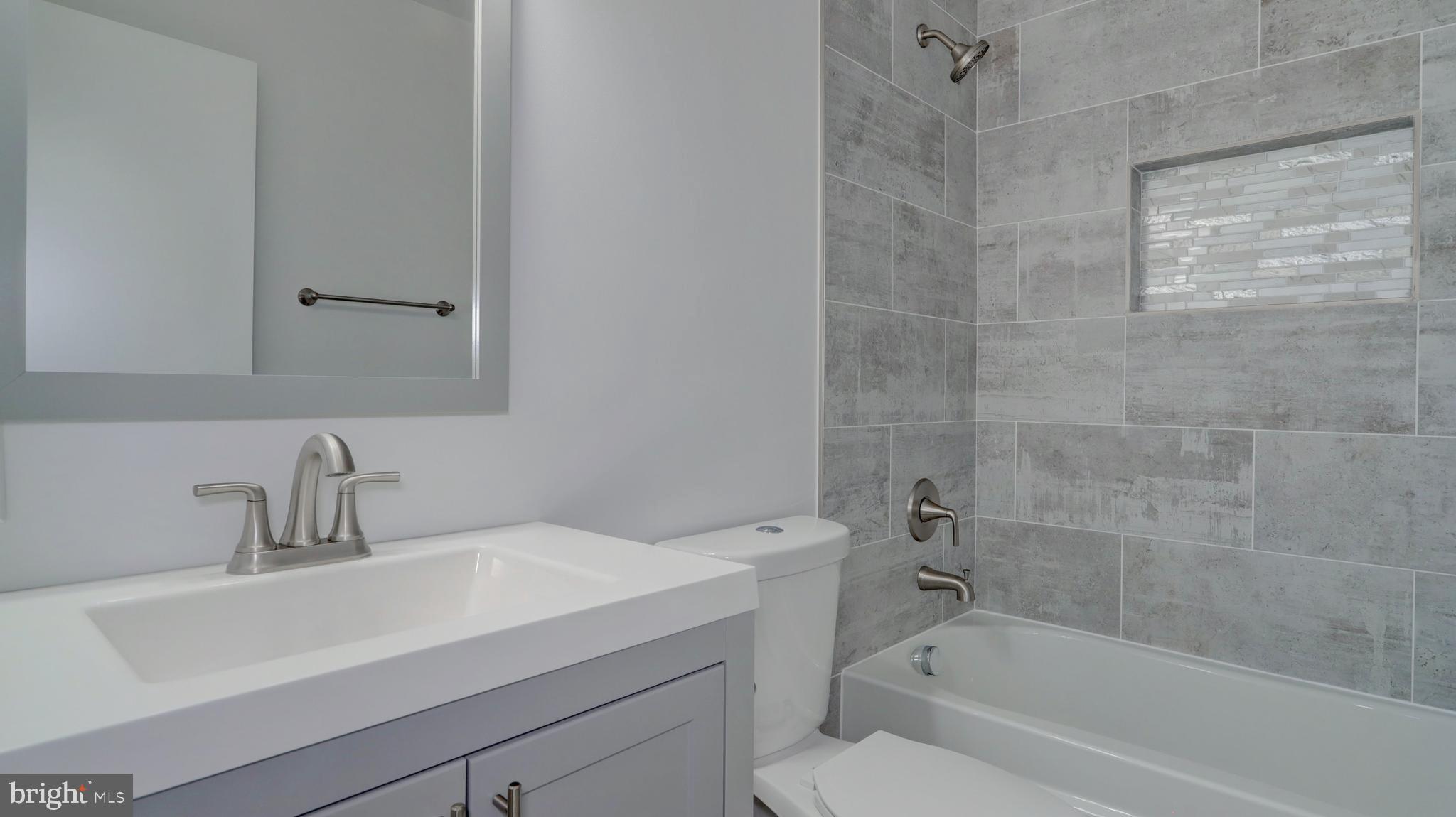1500 Roundleaf Court Reston, VA 20190 - Photo 17 of 23 Gallery Image 17