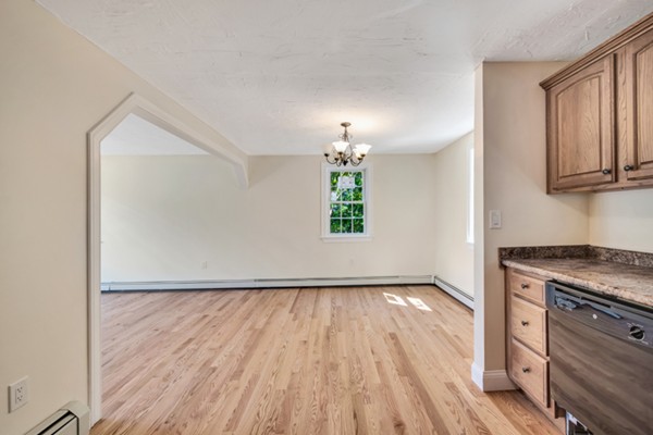 35 Blueberry Hill Road Woburn, MA 01801 - Photo 10 of 22 Gallery Image 10