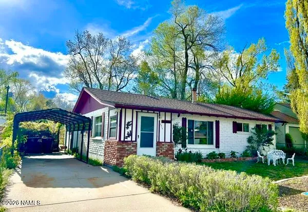 $469,000 | 2915 North Alta Vista Drive, Flagstaff, AZ 86004