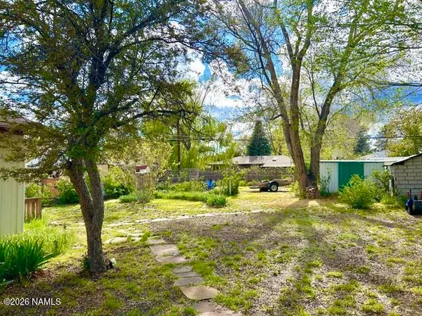 $469,000 | 2915 North Alta Vista Drive, Flagstaff, AZ 86004