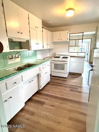 $469,000 | 2915 North Alta Vista Drive, Flagstaff, AZ 86004