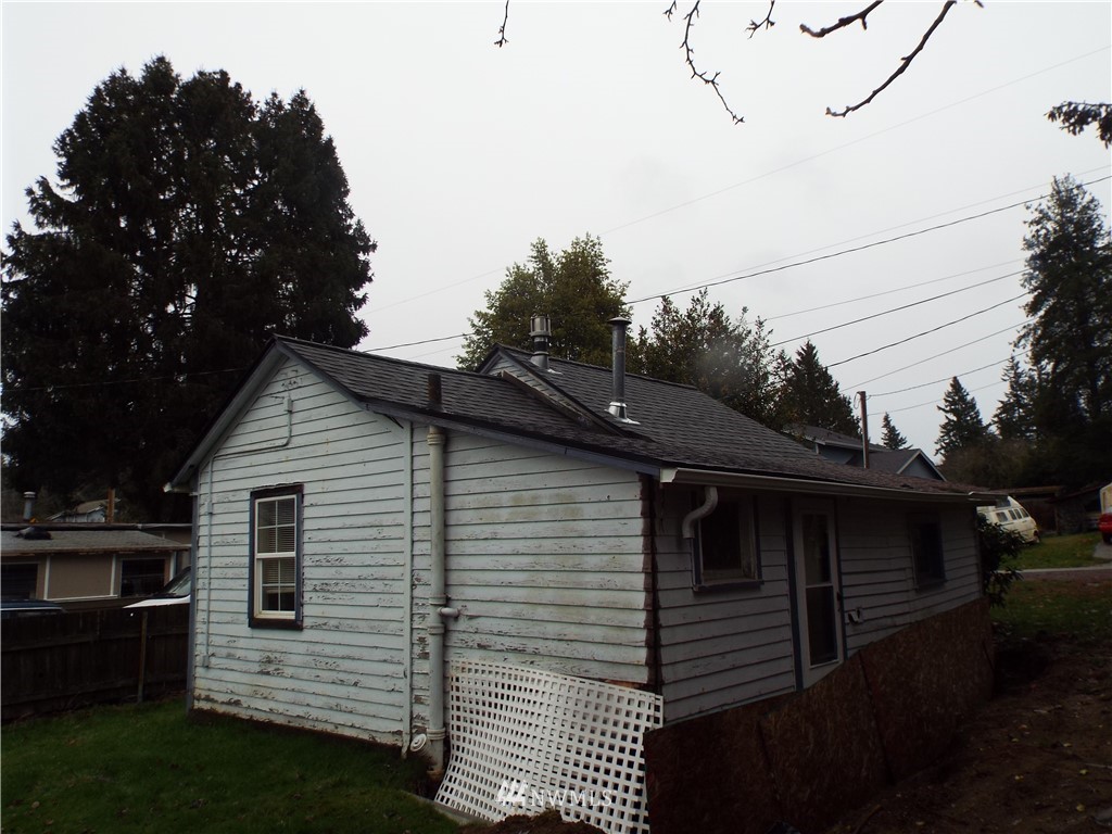 840 Retsil Road Southeast Port Orchard, WA 98366 - Photo 11 of 24 Gallery Image 11
